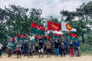 ဖားကန့်မြို့နယ် ဆိုင်းတောင်ကျေးရွာတွင် စစ်အာဏာရှင်စနစ် ဆန့်ကျင်ရေး ဆိုင်ကယ်သပိတ်ပြုလုပ်