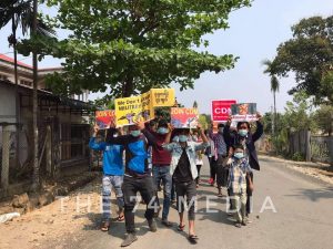 မြစ်ကြီးနားမြို့တွင် စစ်အာဏာရှင်ဆန့်ကျင်ရေး ပြောက်ကျားသပိတ်ဆက်လက်ပြုလုပ်