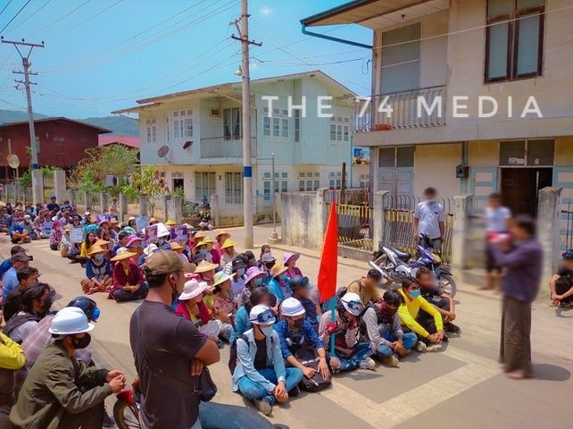 မိုးကုတ်မြို့တွင် စစ်အာဏာရှင်စနစ်ဆန့်ကျင်ရေး သပိတ် ဆက်လက်ပြုလုပ်