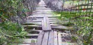 မလိခမြစ်ရေမြှင့်တက်လာမှုကြောင့် ပူတာအိုမြို့နယ်ရှိ နမ်ကန်ချောင်းတံတား ပျက်စီး